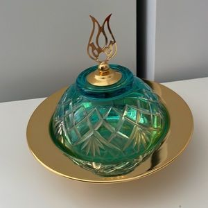 R:19 cm gold and blue crystal top serving plate